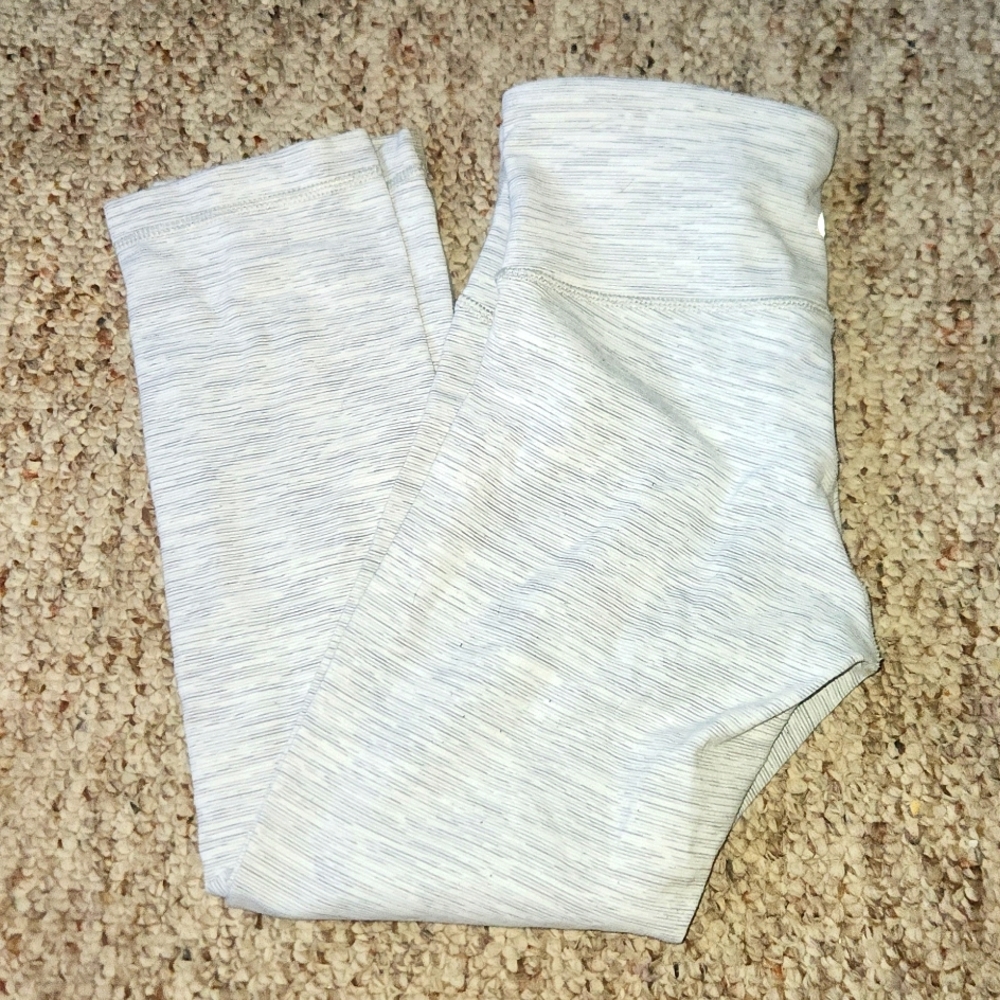 Lululemon 23"
